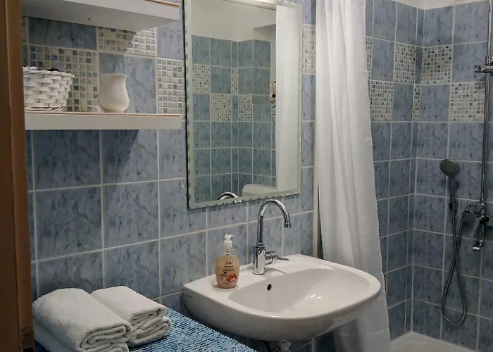 Tihana-ground Floor With Large Terrace Apartment Makarska