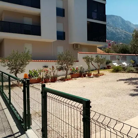 Tihana-ground Floor With Large Terrace Apartment *