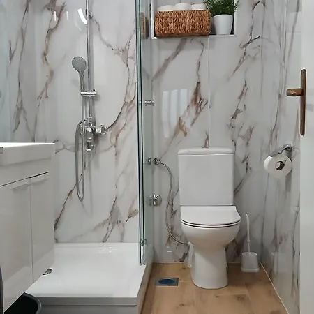 Апартаменти Tihana-ground Floor With Large Terrace
