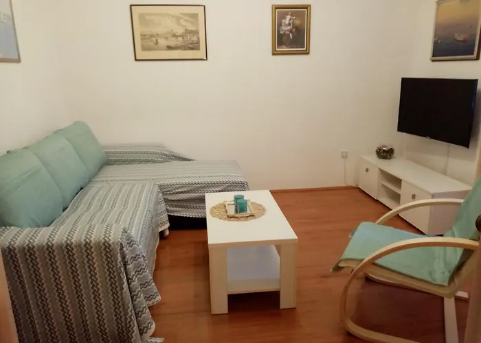 Tihana-ground Floor With Large Terrace Lejlighed